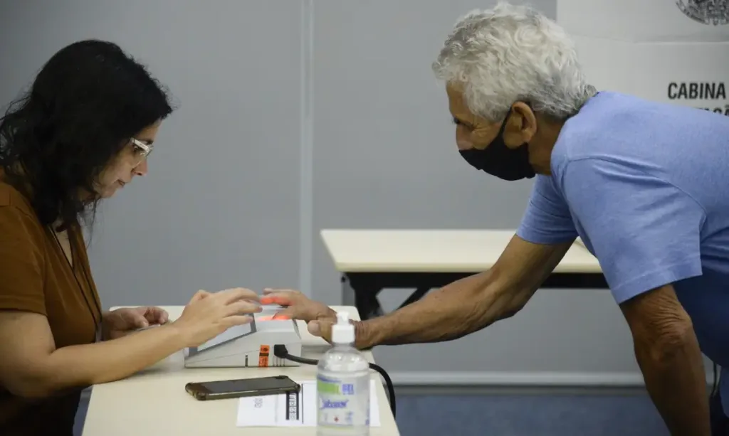 Aposentado ou pensionista do INSS que votar será dispensado de fazer Prova de Vida