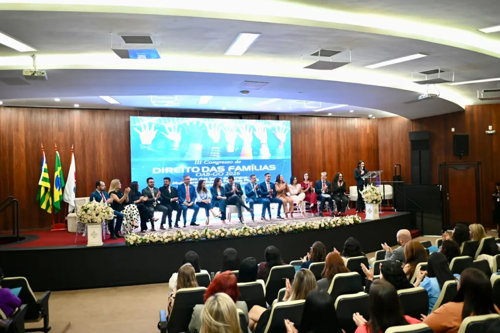 Advogados debatem tecnologia e relações familiares em congresso de Direito