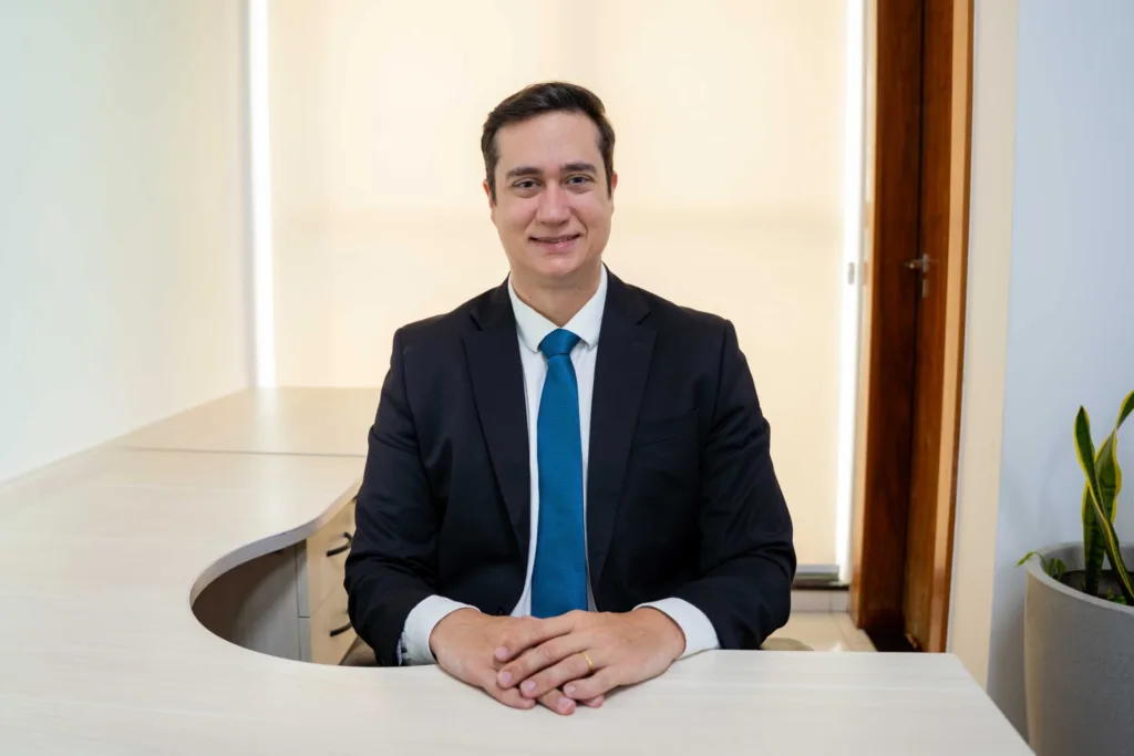 Candidato único, Allan Montoni Joos recebe 92,31% dos votos válidos na eleição para defensor público-geral de Goiás