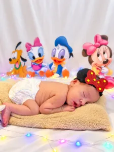 Bebês internados no Hospital Célia Câmara participam de ensaio fotográfico
