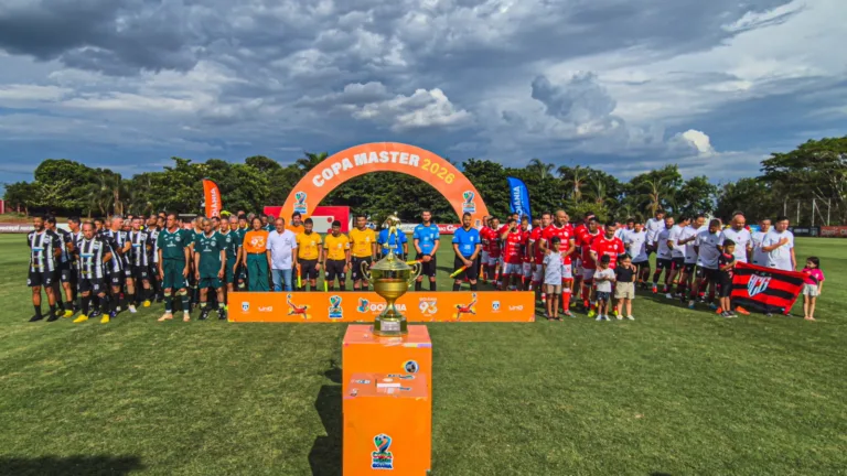 Finais em Goiânia consagram Goiás e Vila Nova campeões da