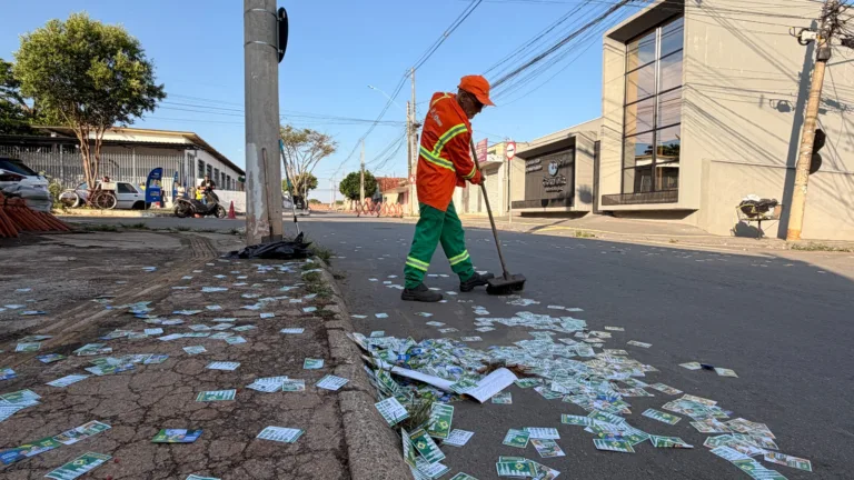 Força-tarefa da Comurg limpa áreas próximas a 356 pontos de