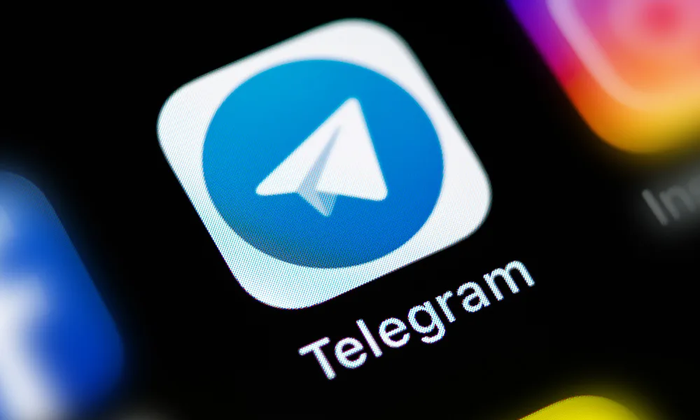 Telegram é condenado a indenizar mulher por divulgação de imagens íntimas falsas criadas com IA