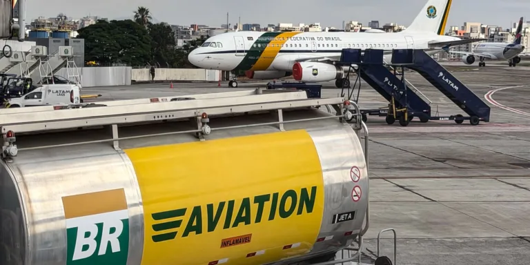 Petrobras inova na produção sustentável de combustível de aviação